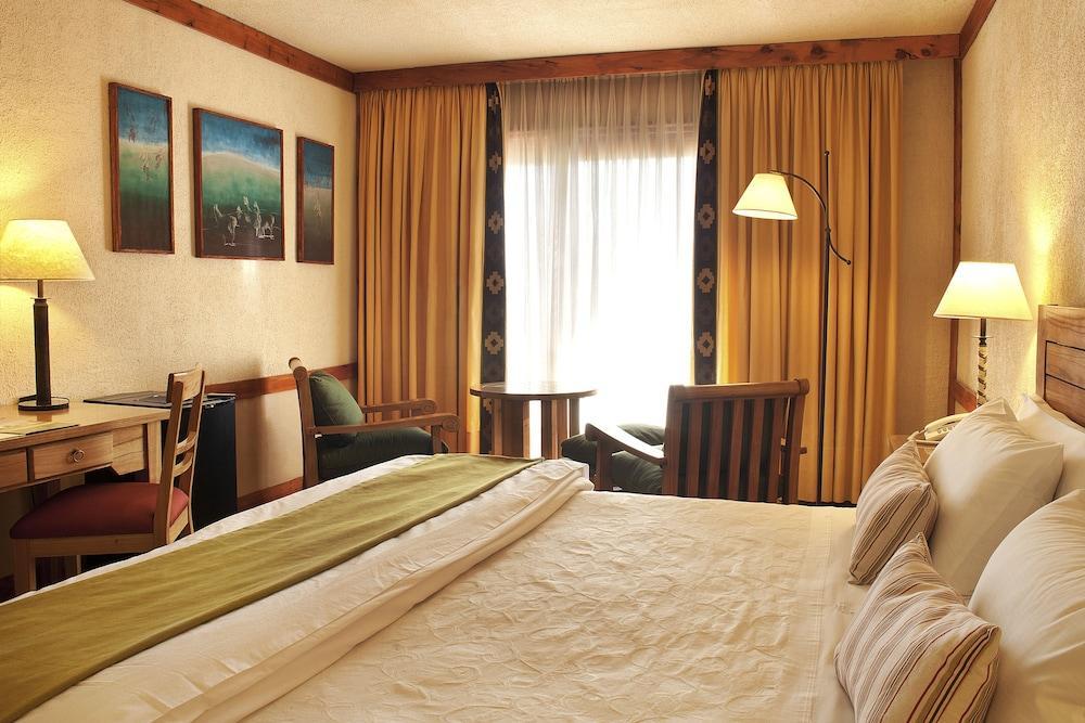 Mirador Del Lago Hotel El Calafate Exterior foto